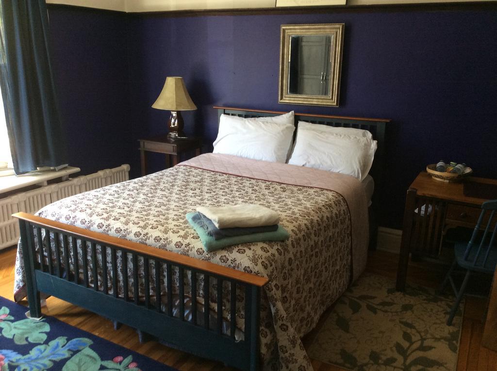 Elliott House Bed & Breakfast Toronto Ruang foto
